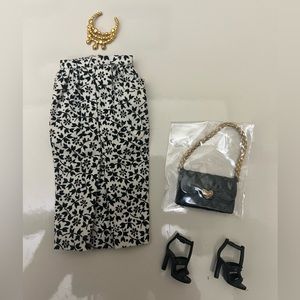 Barbie 4 pc Outfit Black & White Skirt, Black Shoes, Pocketbook & Gold Necklace